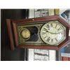 Image 1 : MANTAL CLOCK - GOLDEN TIME - BY BEACON - 31 DAY - WITH KEY AND PENDULUM