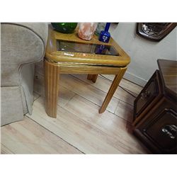 OAK END TABLE - NEW