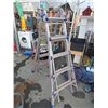 Image 1 : ADJUSTABLE LADDER