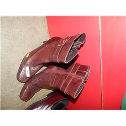 LADIES BOOTS - 38