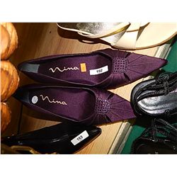 LADIES SANDLES - 8.5