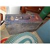 Image 1 : VINTAGE SUIT CASE