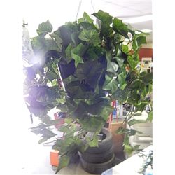 ARTIFICIAL IVY IN HANGING BASKET