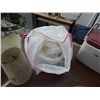 Image 1 : BAG OF POLY