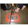 Image 2 : BISSEL CARPET SWEEPER - 2