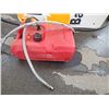 Image 1 : BOAT TANK - ENVENRUDE - WITH HOSE