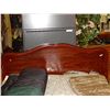Image 1 : HEADBOARD - FITS QUEEN OR DOUBLE