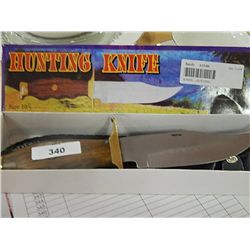 NEW STAINLESS STEEL HUNTING KNIFE - 202945