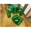 Image 2 : VINTAGE EMERALD GLASS - 8 PC TOTAL