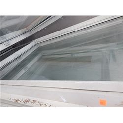 WINDOW WITH SLIDER - VINYL FRAME - THERMO PANE GLASS