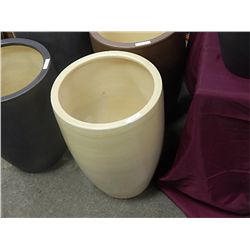 CERAMIC PLANT POT 17" TALL - CREAM