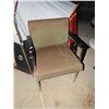 Image 1 : ARM CHAIR
