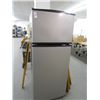 Image 1 : Whirlpool S/S Style Front Ref/Freezer - 18 Cubic Feet