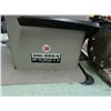 Image 3 : Juki #555-4 Commercial Sewing Machine
