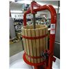 Image 2 : Weston Fruit & Wine Press