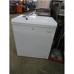 Holiday 2' Chest Freezer