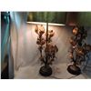 Image 3 : PAIR LARGE VINTAGE HOLLYWOOD REGANCY GOLD LAMPS