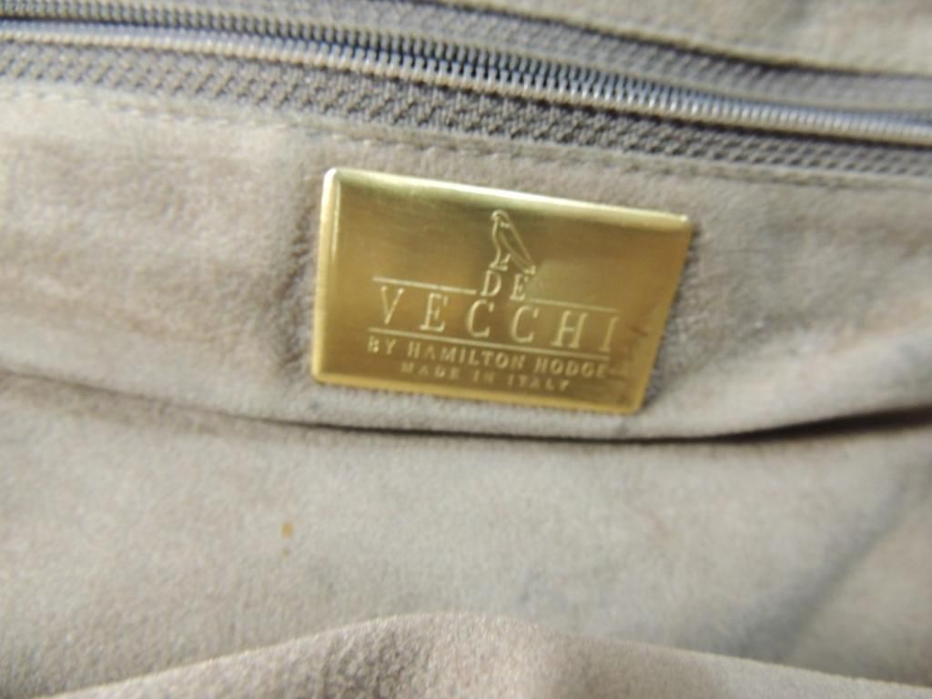 CINQ MONTRES DE POCHES en métal, une drée, une