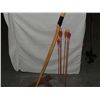 Image 2 : 1950S VINTAGE ARCHERY SET