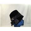 Image 1 : VINTAGE BLACK VELVET HAT WITH JEWEL DETAIL