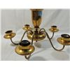 Image 2 : VINTAGE 5 LIGHT BRASS CHANDELIER