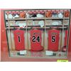 Image 2 : CHICAGO BULLS LOCKER ROOM FRAMED PICTURE