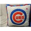 Image 2 : LOT 2 CHICAGO CUBS THROW PILLOWS