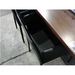 MODERN BLACK LEATHER ARM CHAIR