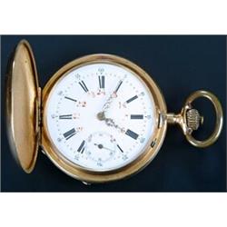 Swiss, an 18ct gold hunter pocket watch, circa 1905, 357754, the white enamel dial with black Rom...