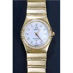 Omega, Constellation, a lady's 18ct gold and diamond bracelet watch, circa 1990, no.55068197, the...