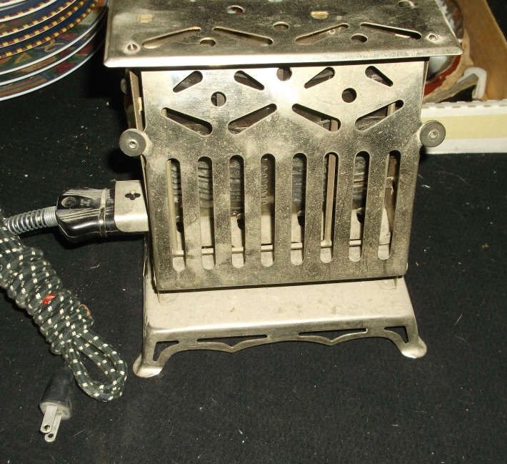 Silver Plate Butter & Knife Vintage Toaster