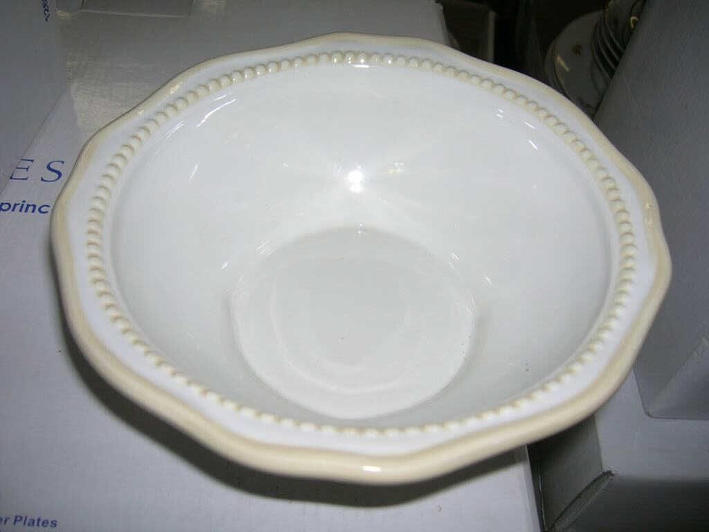 Princess House Bowls & Salad Plates 1329 8 Ceramic bowls with 8 Salad