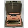 Image 1 : 1950s Bubblegum Pink Royal Quiet One Typewriter