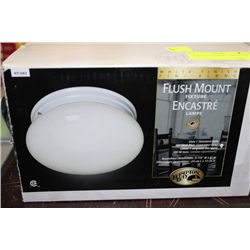 FLUSH MOUNT LIGHT, NEW IN BOX