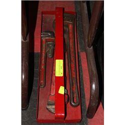 3 PIPE WRENCHES