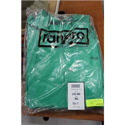 GREEN HEAVY DUTY REFLECTIVE RAIN COAT ON CHOICE: