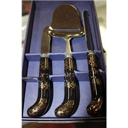 VINTAGE SHEFFIELD CHEESE CUTTING SET