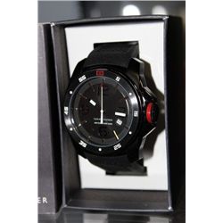 TOMMY HILFIGER MENS WATCH
