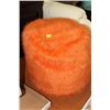 Image 1 : #45 SHOWHOME ORANGE FUZZY OTTOMAN