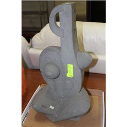 CEMENT STATUE ON CHOICE