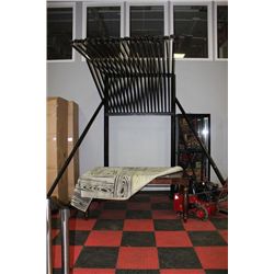 METAL 8' CARPET RACK