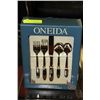 Image 1 : ONEIDA 20 PC SERVICE FOR 4 CUTLERY SET