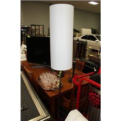 #34 SHOWHOME FLOOR LAMP