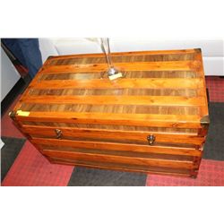 RUSTIC WOOD CHEST