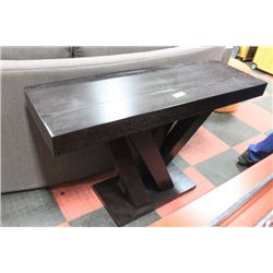 #36 SHOWHOME SOFA TABLE