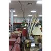 Image 1 : SHOWHOME GOLD TONE VASE W FOLIAGE