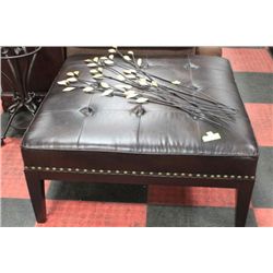 #12 SHOWHOME BROWN LEATHERETTE NAILHEAD