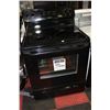Image 1 : SHOWHOME FRIGIDAIRE CERAMIC TOP STOVE