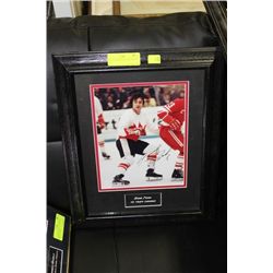 BRAD PARK SIGNED TEAM CANADA 1972