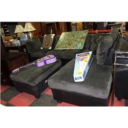 2 TONE BLACK AND GREEN SECTIONAL